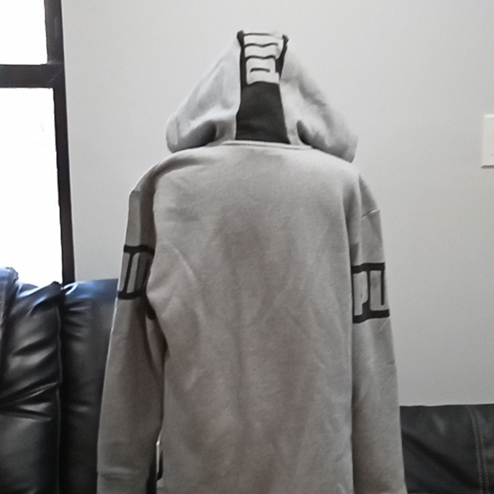 😍men's Puma hoodie😍